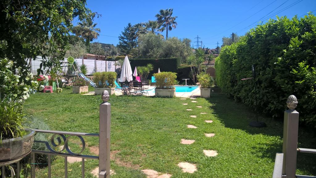 Parfums D'Azur Bed and Breakfast Le Cannet Eksteriør billede