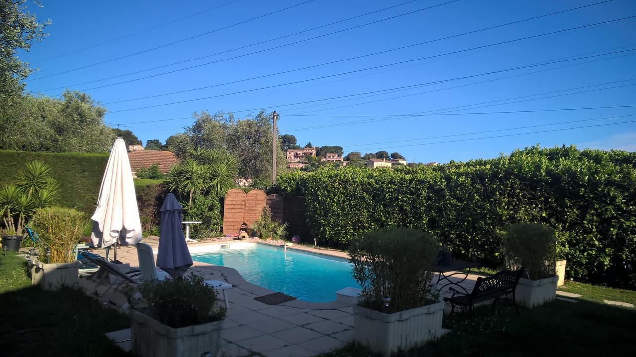 Parfums D'Azur Bed and Breakfast Le Cannet Eksteriør billede