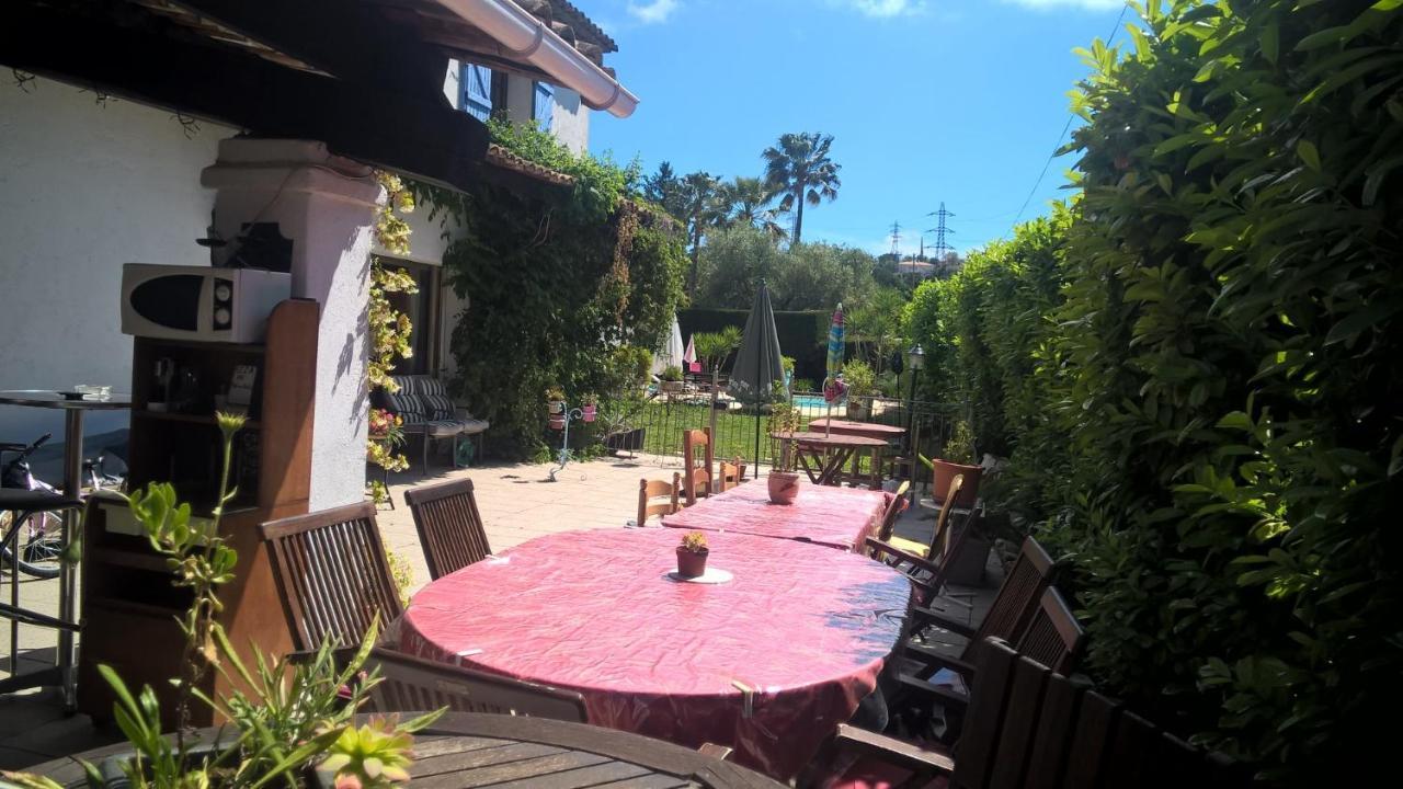 Parfums D'Azur Bed and Breakfast Le Cannet Eksteriør billede